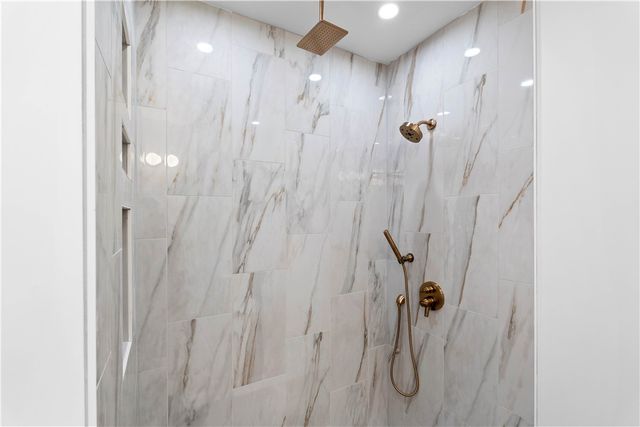 240 44th Street, Lawrenceville, PA 15201