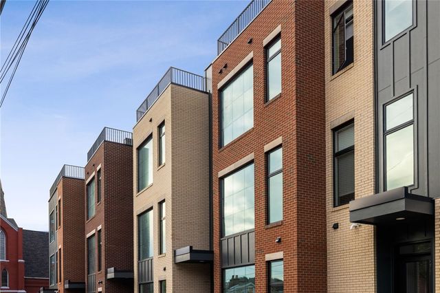 240 44th Street, Lawrenceville, PA 15201