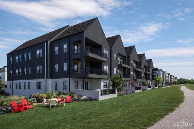 4218 Park Place Circle, Blue Ash, OH 45242