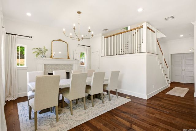 301 OGDEN LN, Alamo Heights, TX 78209
