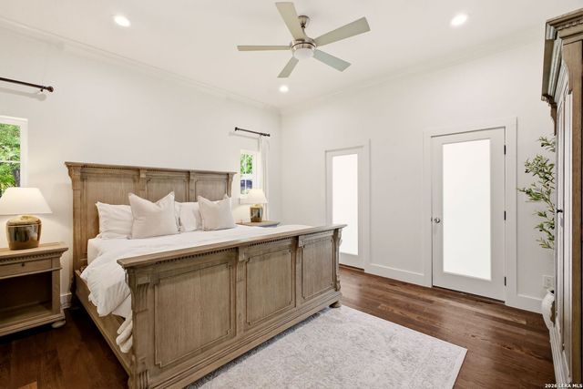 301 OGDEN LN, Alamo Heights, TX 78209