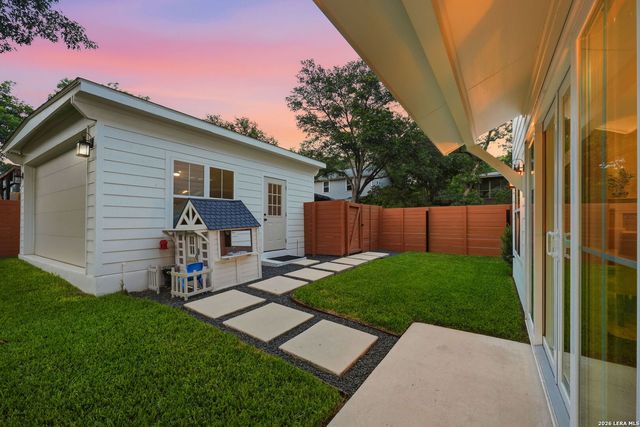 301 OGDEN LN, Alamo Heights, TX 78209
