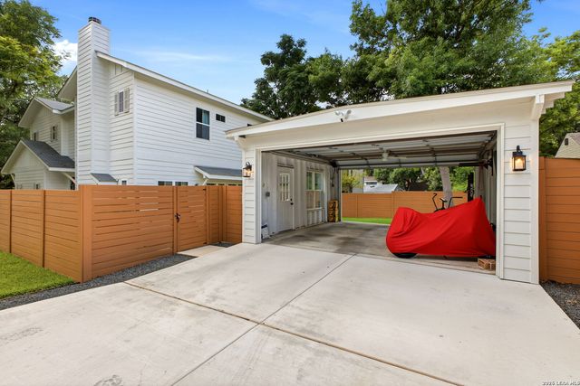 301 OGDEN LN, Alamo Heights, TX 78209