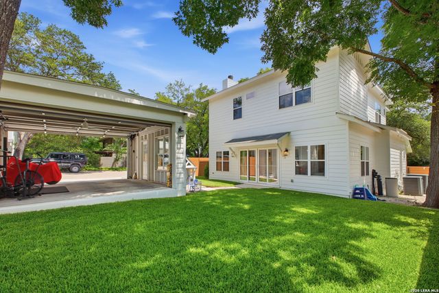 301 OGDEN LN, Alamo Heights, TX 78209