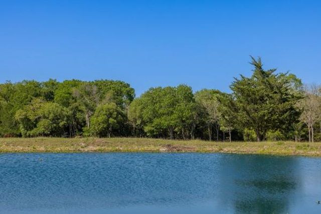 6808 Cedar Hill Road, Brenham, TX 77833