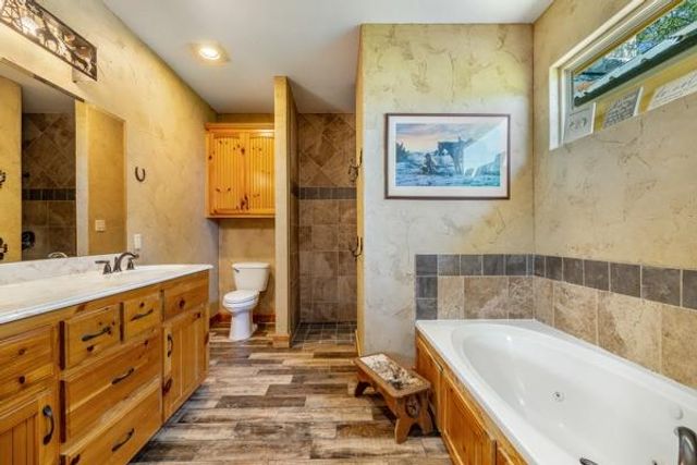 6808 Cedar Hill Road, Brenham, TX 77833