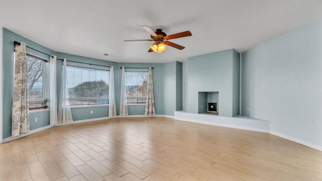 19 Stella Court, Belen, NM 87002