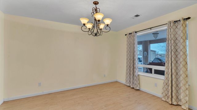 19 Stella Court, Belen, NM 87002