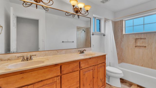 19 Stella Court, Belen, NM 87002