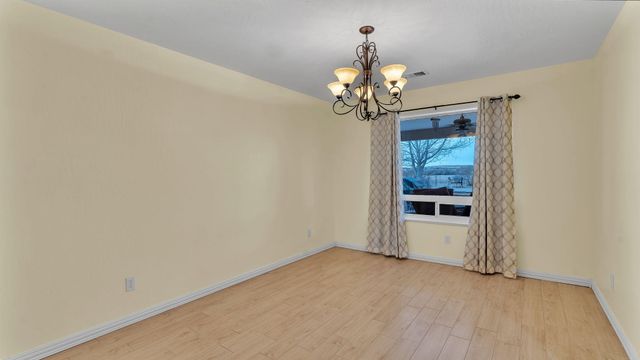 19 Stella Court, Belen, NM 87002