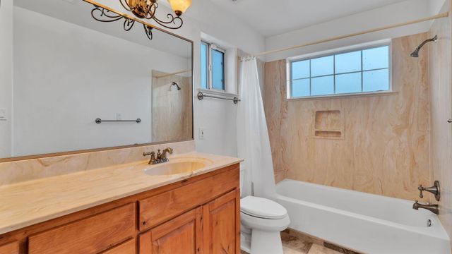 19 Stella Court, Belen, NM 87002