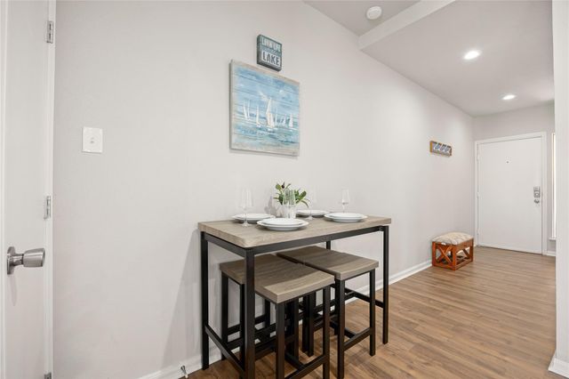 108 April Point Drive S, Montgomery, TX 77356