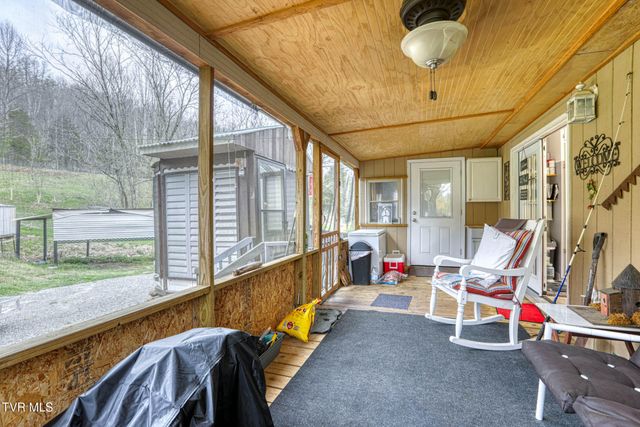 1744 Snake Hollow Road, Sneedville, TN 37869