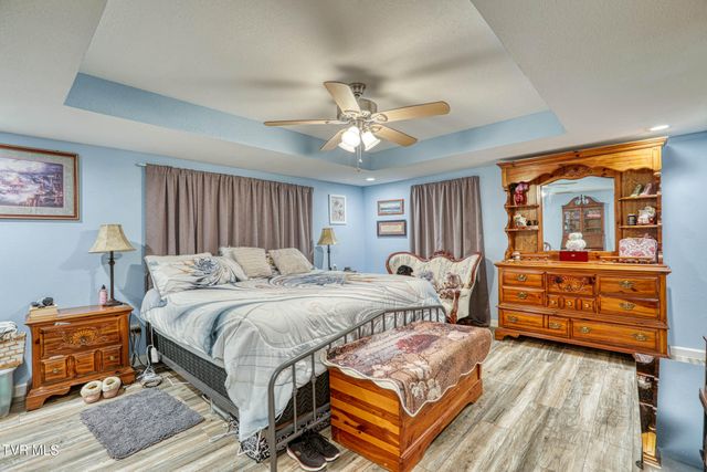 1744 Snake Hollow Road, Sneedville, TN 37869