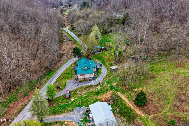 1744 Snake Hollow Road, Sneedville, TN 37869