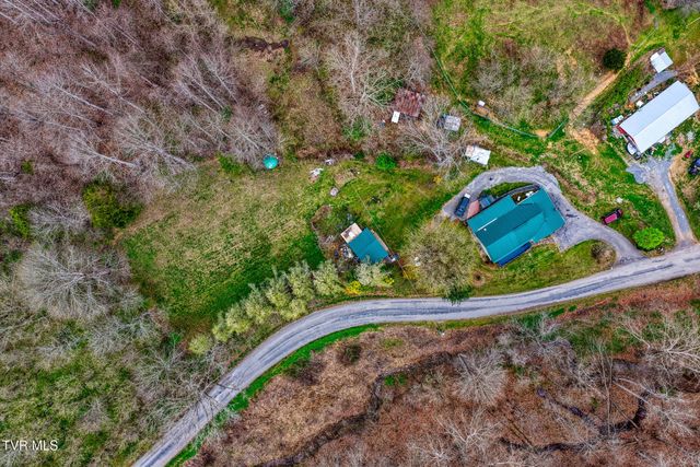 1744 Snake Hollow Road, Sneedville, TN 37869