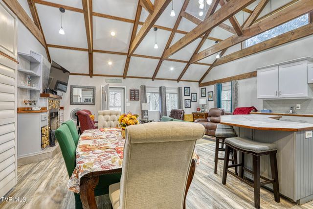 1744 Snake Hollow Road, Sneedville, TN 37869