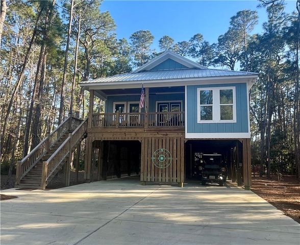 805 Indian Place, Dauphin Island, AL 36528