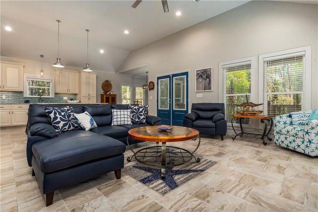 805 Indian Place, Dauphin Island, AL 36528