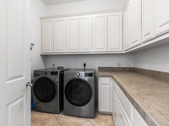 17 Chandon LN, Austin, TX 78734