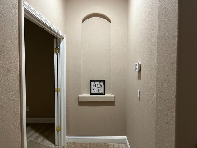 596 Hudson Ave, Oakdale, CA 95361