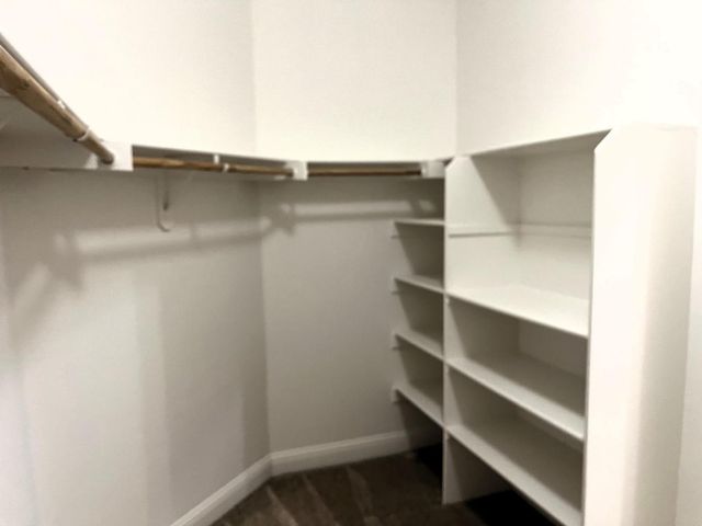 596 Hudson Ave, Oakdale, CA 95361