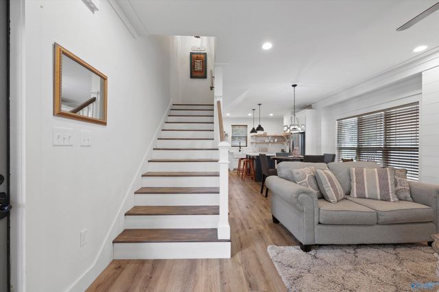 3317 Hardin Road, Guntersville, AL 35976