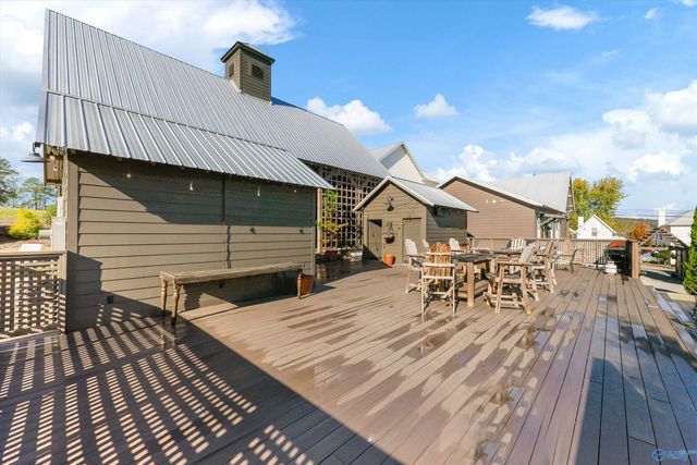 3317 Hardin Road, Guntersville, AL 35976