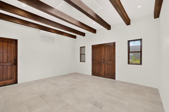 35 Avenida De La Paz, Lamy, NM 87540