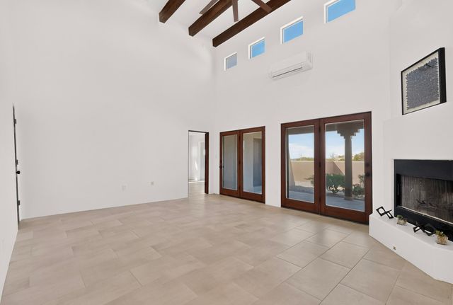 35 Avenida De La Paz, Lamy, NM 87540