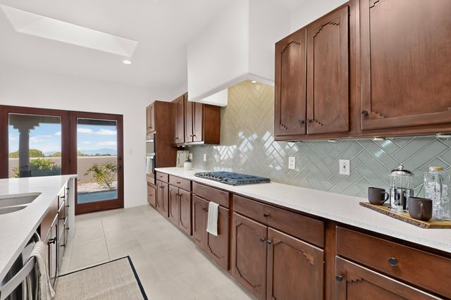35 Avenida De La Paz, Lamy, NM 87540
