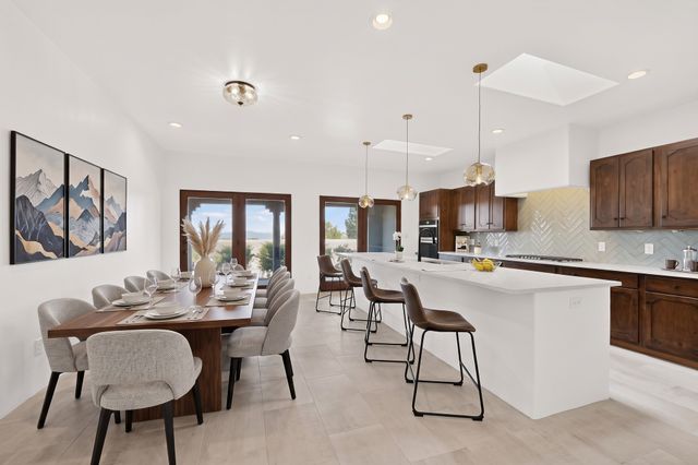 35 Avenida De La Paz, Lamy, NM 87540