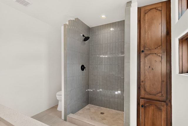 35 Avenida De La Paz, Lamy, NM 87540