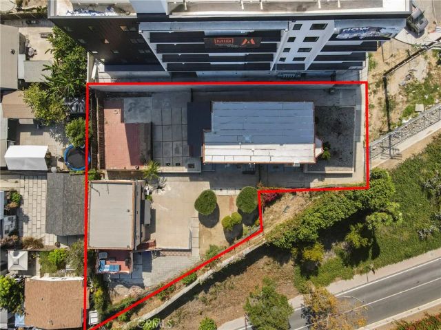334 Robinson, Los Angeles, CA 90026