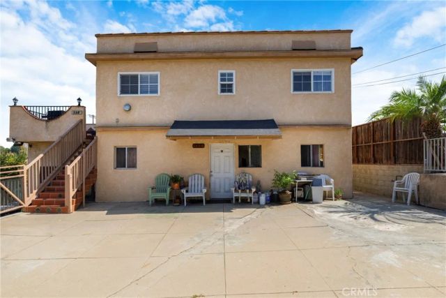 334 Robinson, Los Angeles, CA 90026