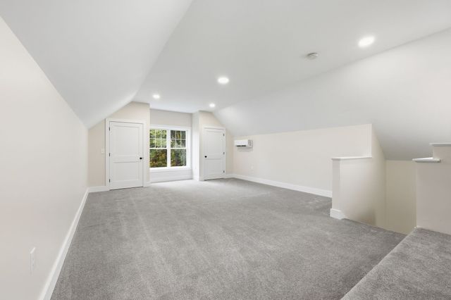 75 Lead Mine Rd, Southampton, MA 01073