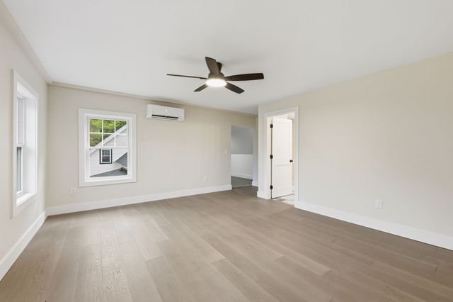 75 Lead Mine Rd, Southampton, MA 01073