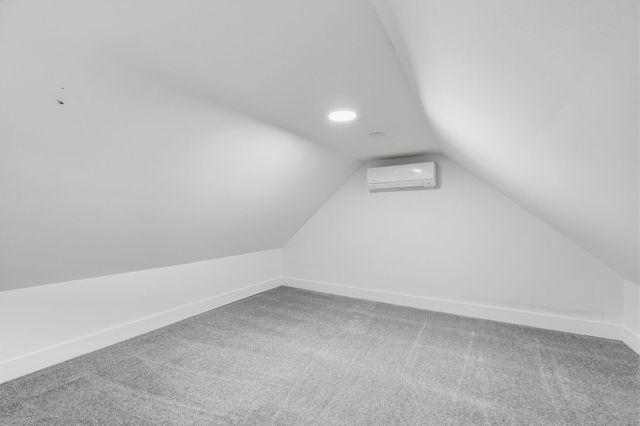 75 Lead Mine Rd, Southampton, MA 01073