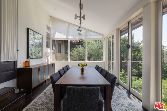 6964 Los Tilos Road, Los Angeles, CA 90068