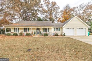 203 Morning Dove Lane, Warner Robins, GA 31088