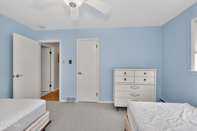 1060 Cornelius Avenue, Niskayuna, NY 12309