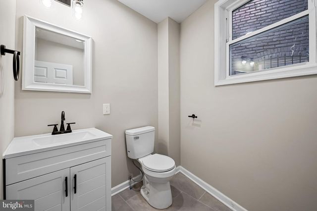 1805 N SMALLWOOD ST, Baltimore, MD 21216