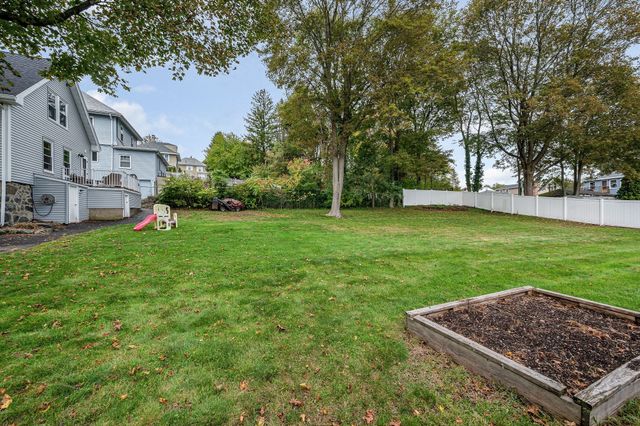 19 Eastern Ave, Beverly, MA 01915