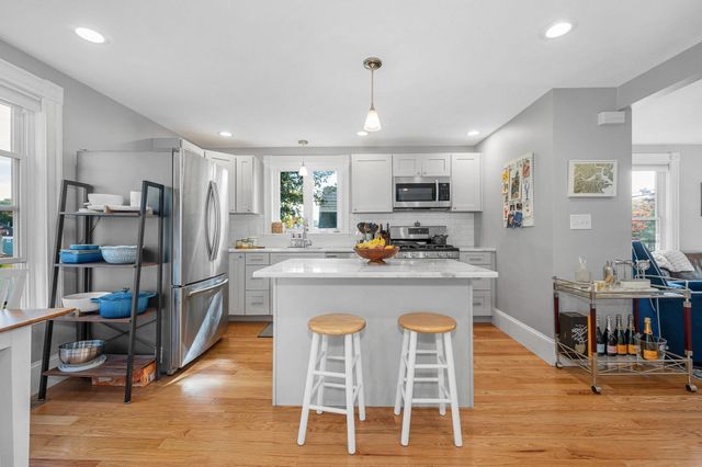 19 Eastern Ave, Beverly, MA 01915