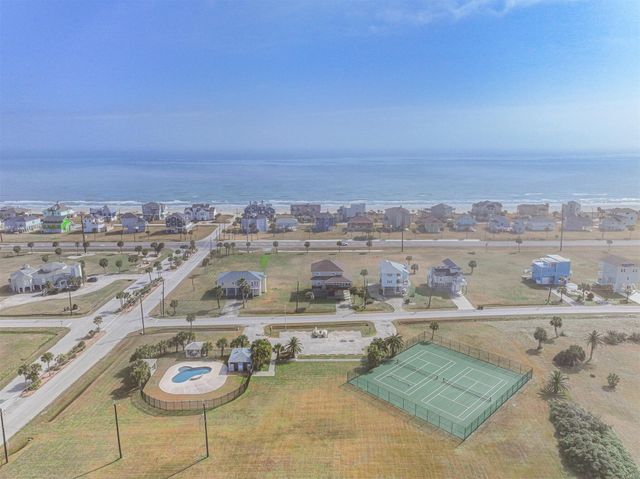 18051 Shaman Drive, Galveston, TX 77554