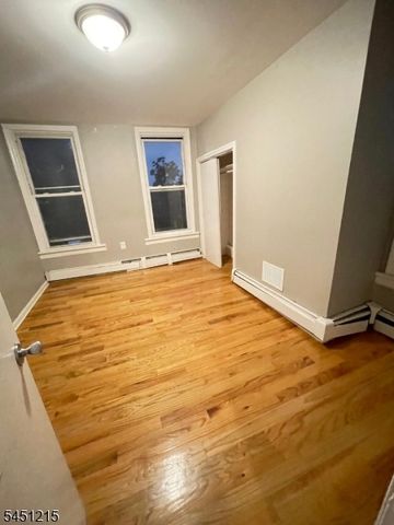 708 Jefferson Ave, Elizabeth City, NJ 07201