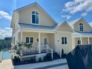 207(B) N Deer Village Lane, Lafollette, TN 37766