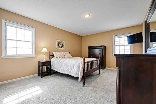 11521 Minor Drive, Kansas City, MO 64114