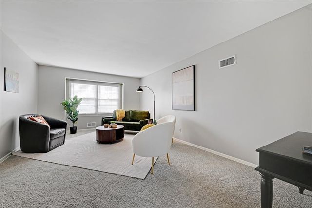 11521 Minor Drive, Kansas City, MO 64114