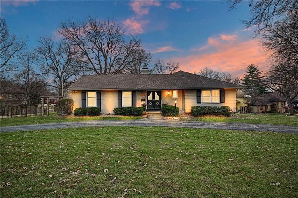 11521 Minor Drive, Kansas City, MO 64114